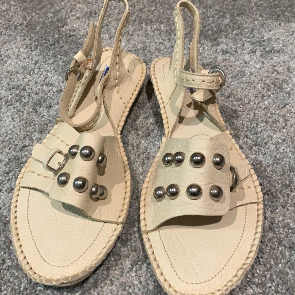 New Lundi Bleu cream & silver sandals size 40. 10 anthropology